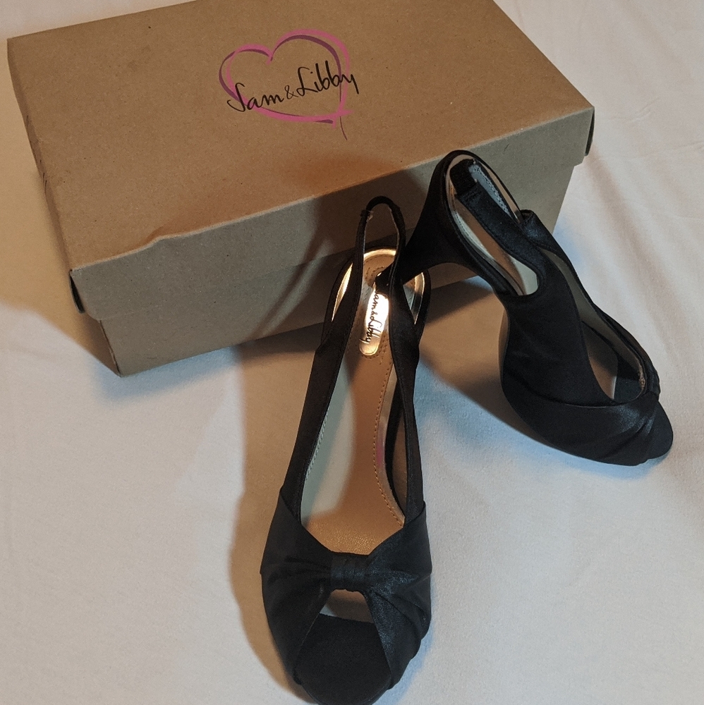 Sam & Libby Size 7 Black M